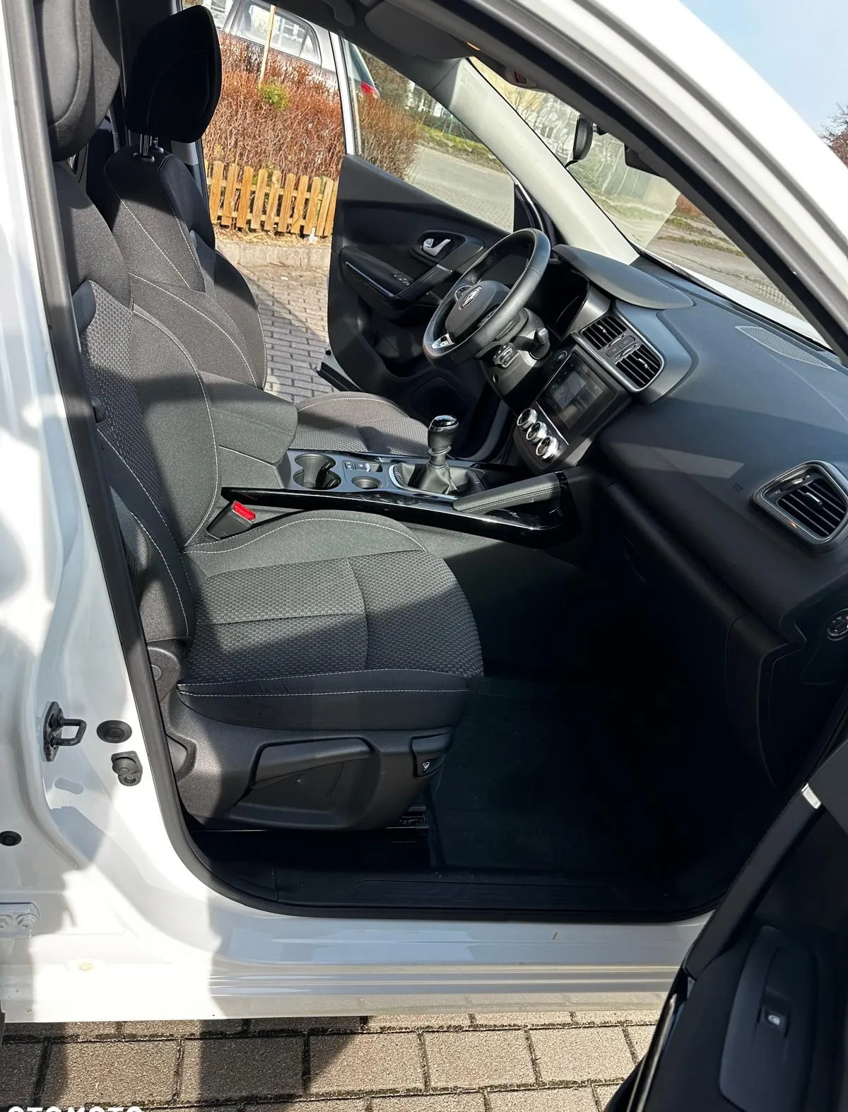 Renault Kadjar cena 82000 przebieg: 55800, rok produkcji 2019 z Gdynia małe 326